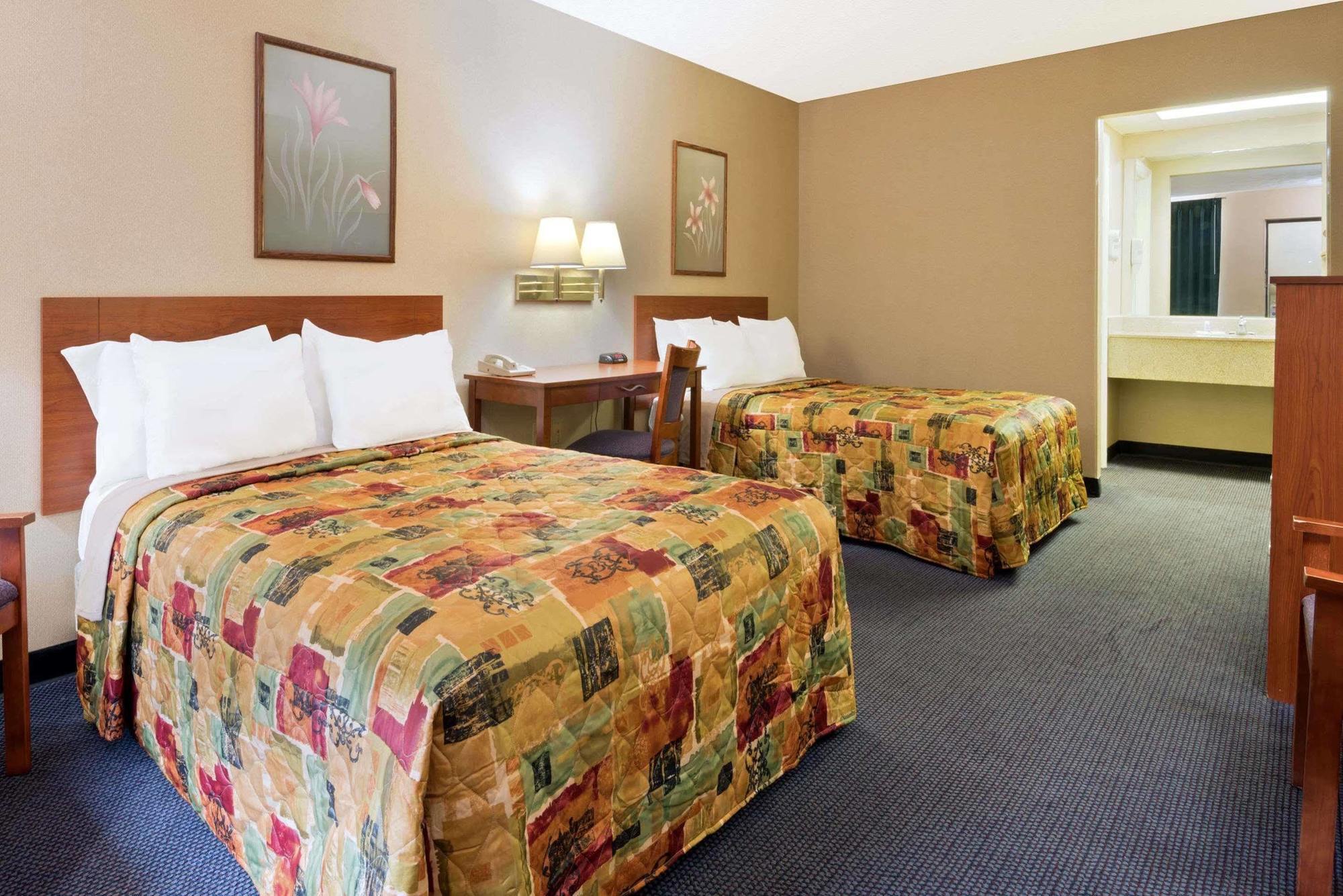 Knights Inn Elizabethtown Exterior foto
